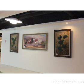 集团公司企业办公区域过道油画装饰配画实例